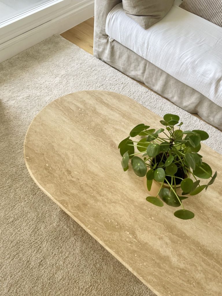 table basse en travertin